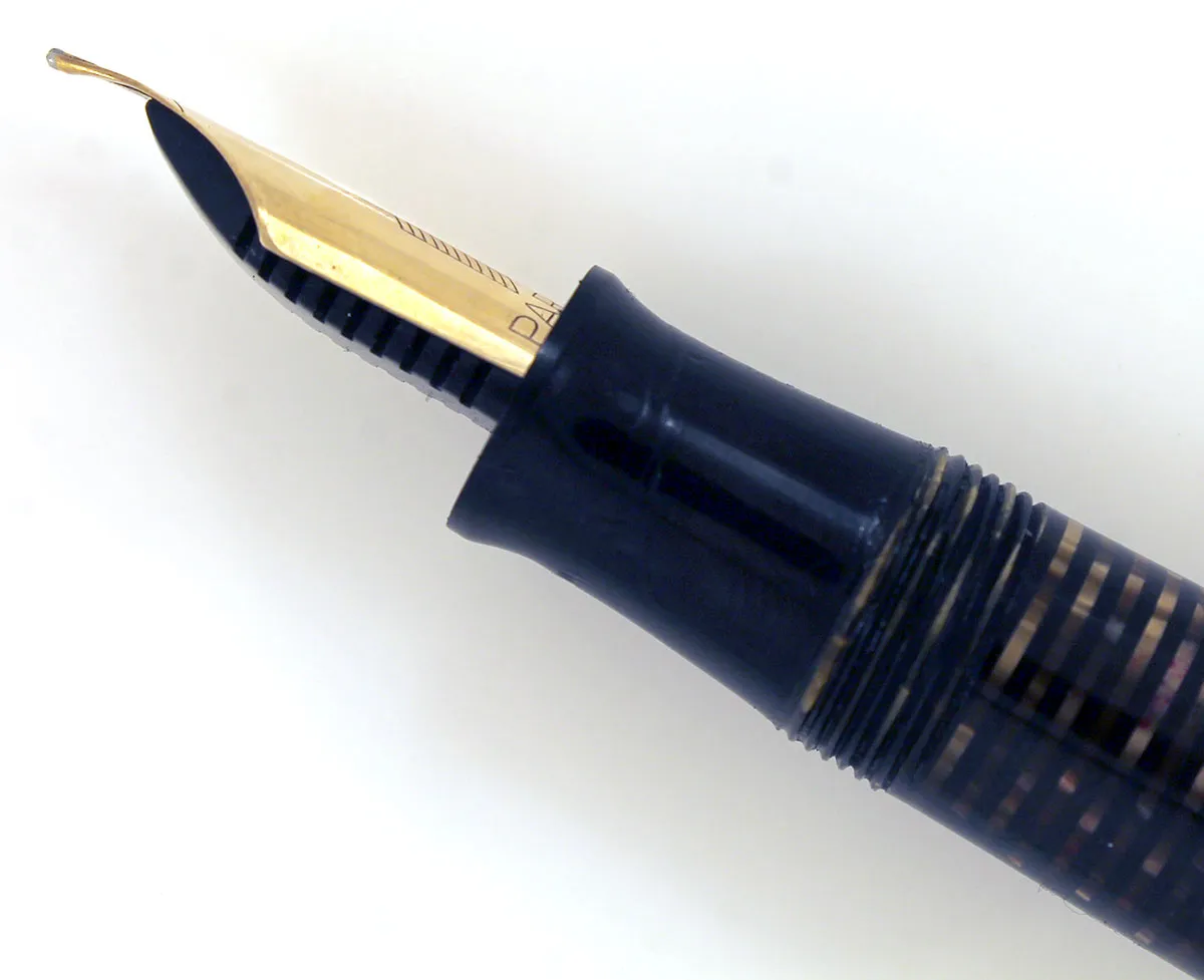 1941 PARKER GOLDEN PEARL SENIOR MAXIMA VACUMATIC WITH F to BBB  2.81MM FLEXIBLE NIB IN RESTORED CONDITION