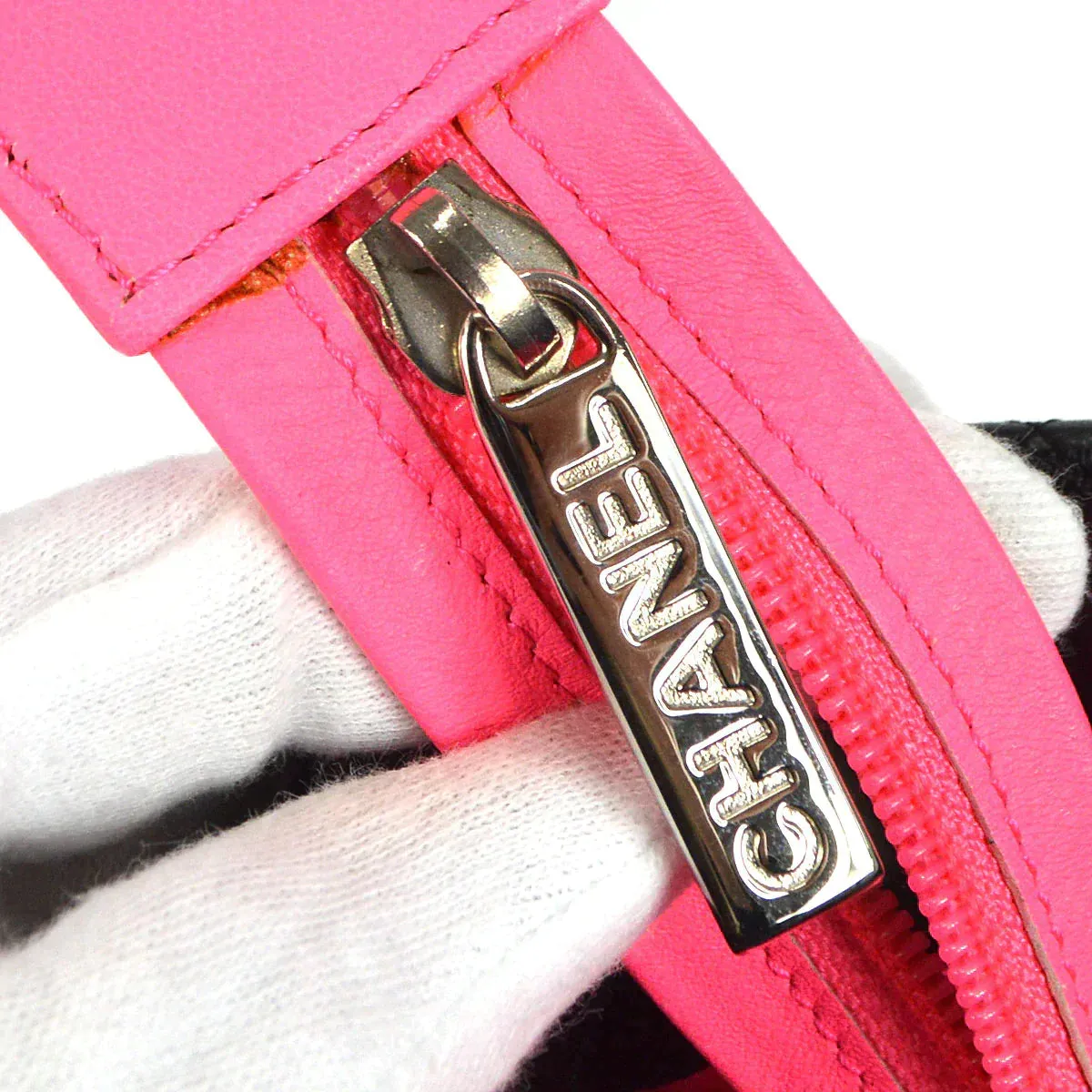 CHANEL 2003-2004 Cambon Ligne Tote Bag