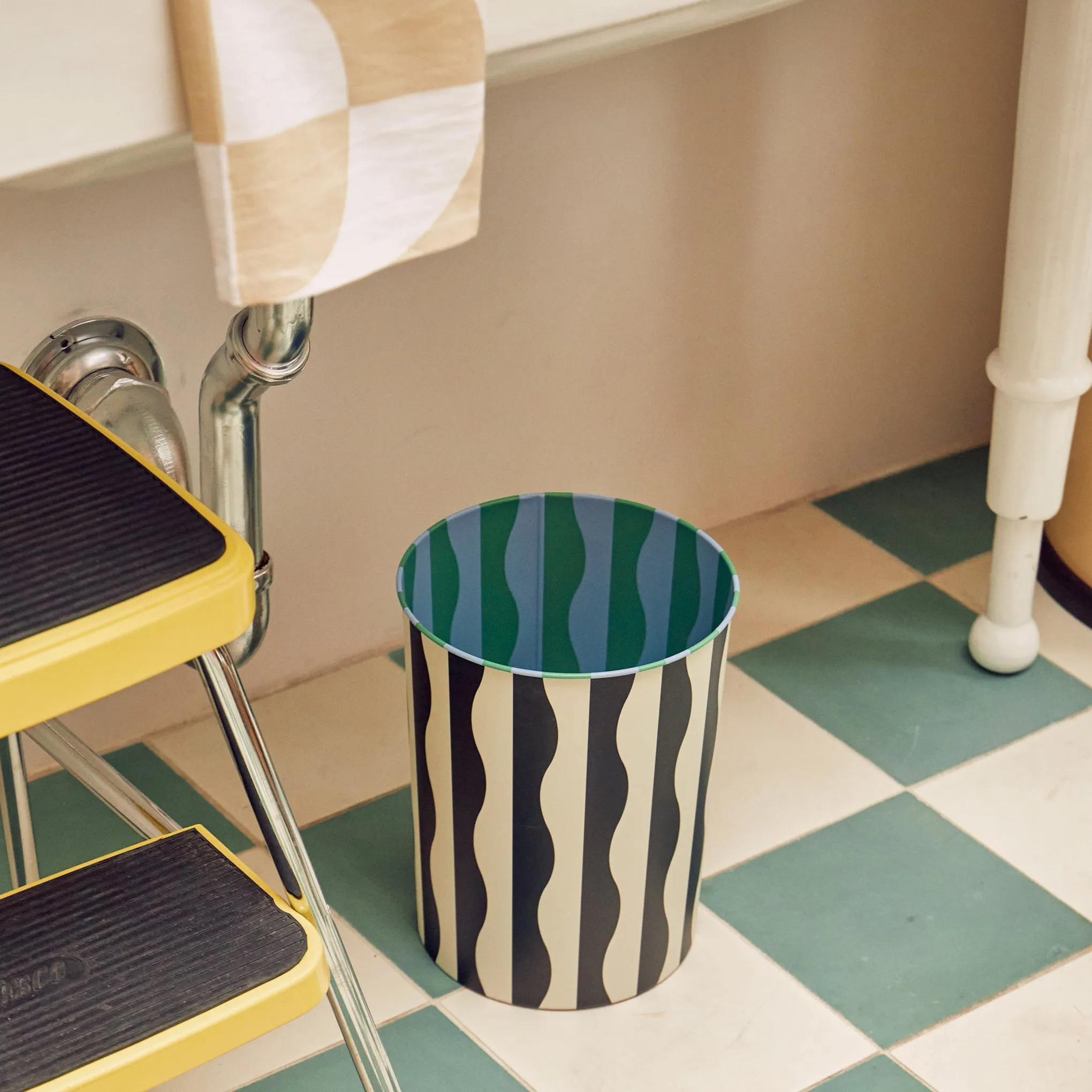 Dusen Dusen Pattern Waste Bin - River