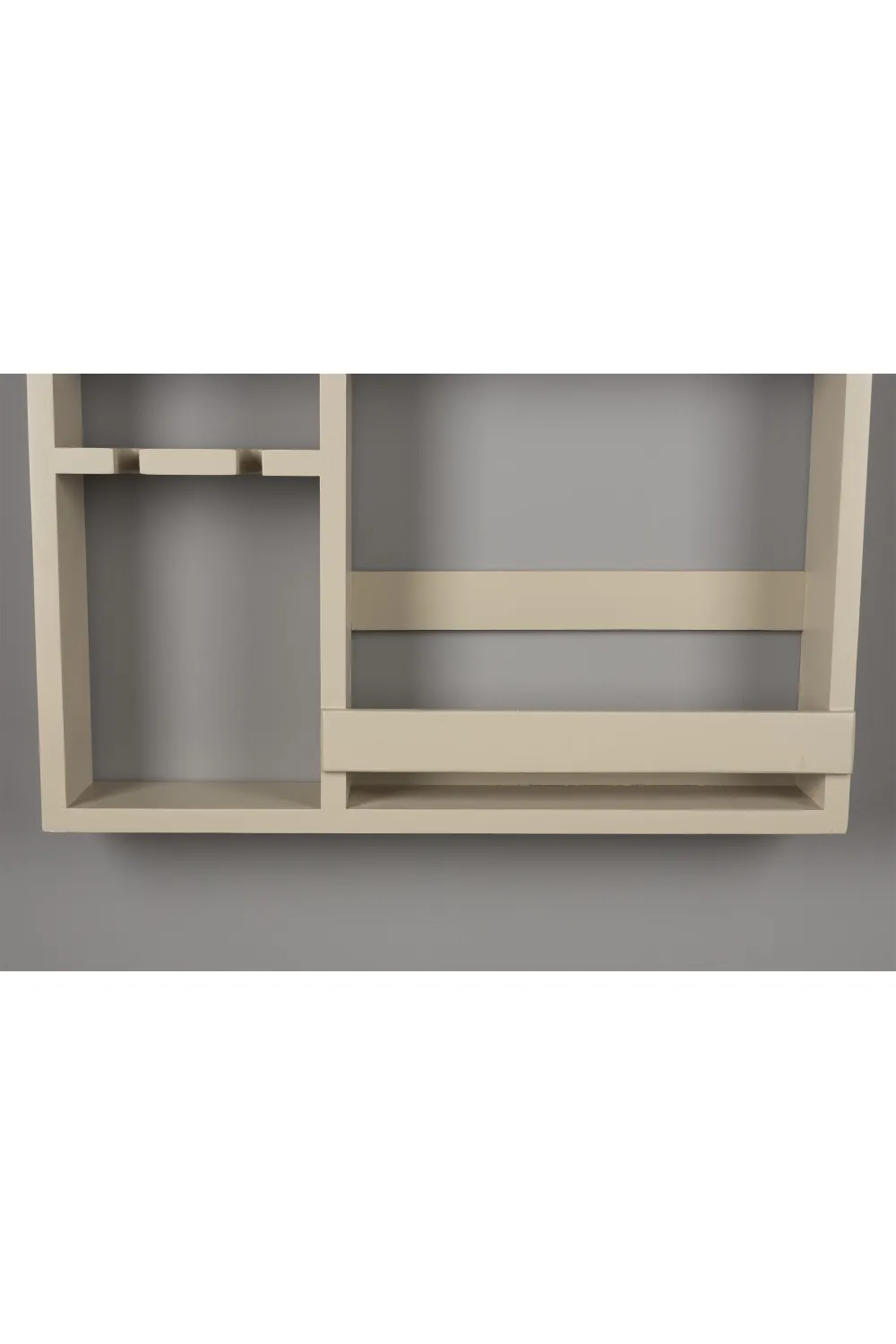 Wooden Wine Shelf | Dutchbone Myron